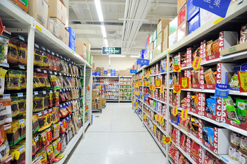 超市酒水區的數字化浪潮 零售百貨行業的素材寶藏與未來藍圖